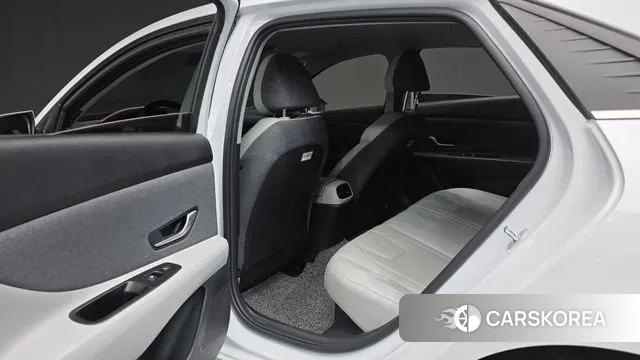 Hyundai Avante Hybrid (CN7) id 3587563 из Кореи 8