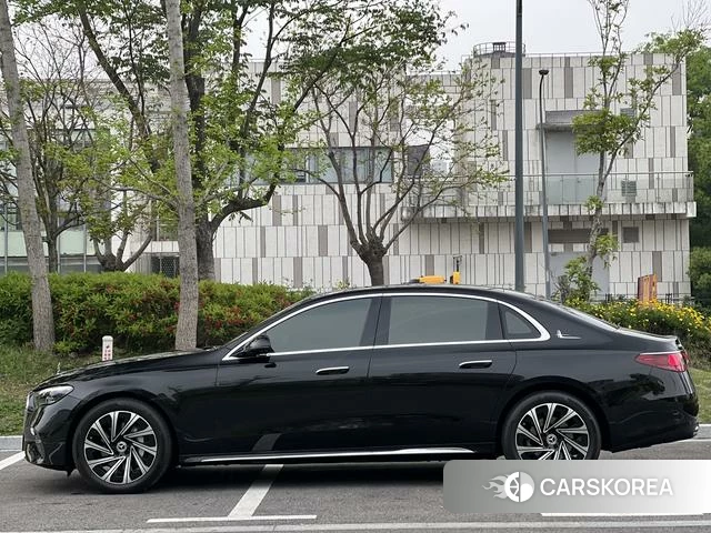 Mercedes-Benz E-class id 4219802 из Китая 8