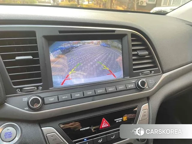 Hyundai Avante AD id 3336539 из Кореи 8