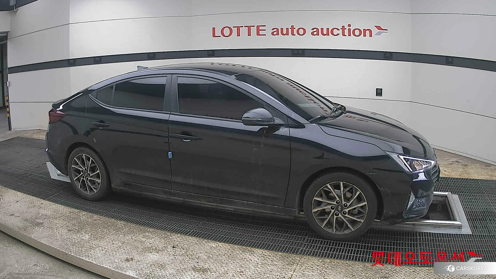 Hyundai Avante id 3869258 из Кореи 8