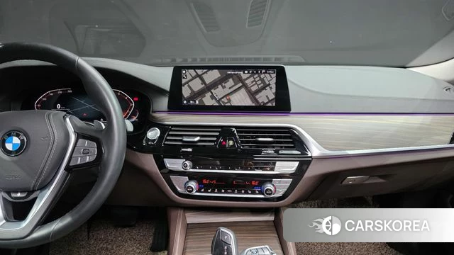BMW 5 Series (G30) id 4657887 из Кореи 8