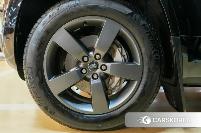 Land Rover Defender (L663) id 3805356 из Кореи 8