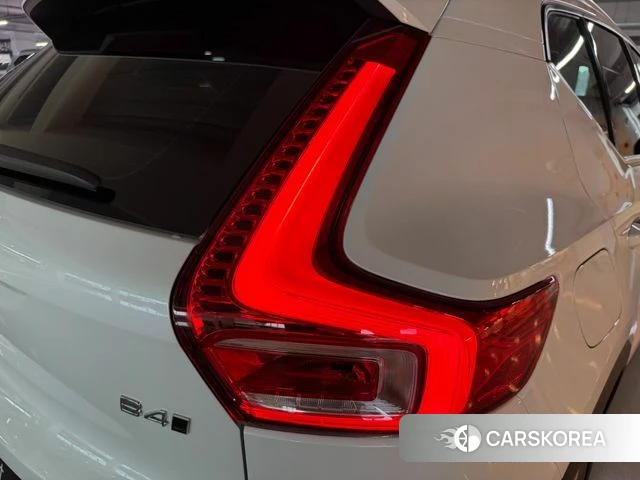 Volvo XC40 id 4691047 из Кореи 8