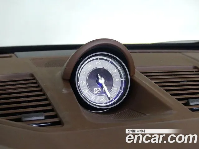 Porsche 911(992) id 2848047 из Кореи 8