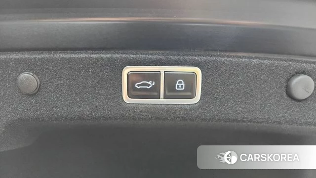 Hyundai Grandeur (GN7) id 4195113 из Кореи 8