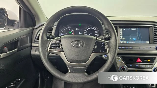 Hyundai Avante AD id 3440036 из Кореи 8