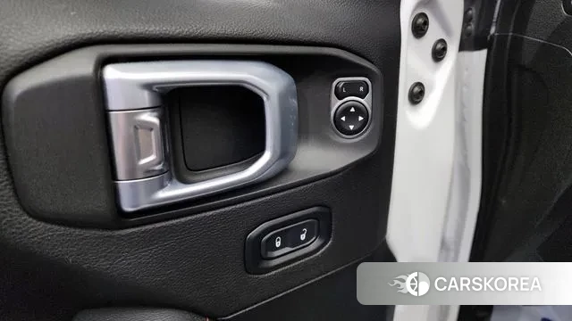 Jeep Wrangler (JL) id 3499054 из Кореи 8