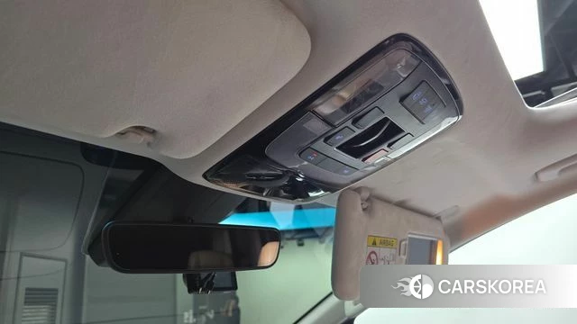 Hyundai Staria id 3865311 из Кореи 8