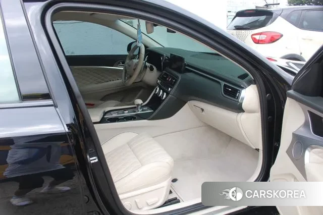 Genesis The New G70 id 2998964 из Кореи 8