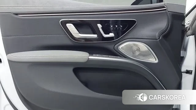 Mercedes-Benz EQS V297 id 3207550 из Кореи 8