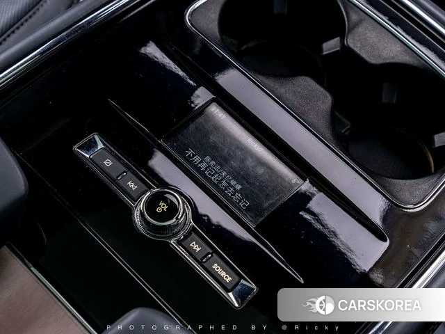 Lincoln Navigator id 4253935 из Китая 8