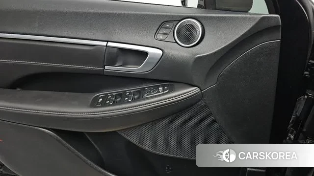 Hyundai Sonata (DN8) id 3377732 из Кореи 8