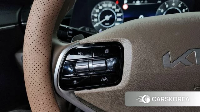Kia K8 id 4593921 из Кореи 8
