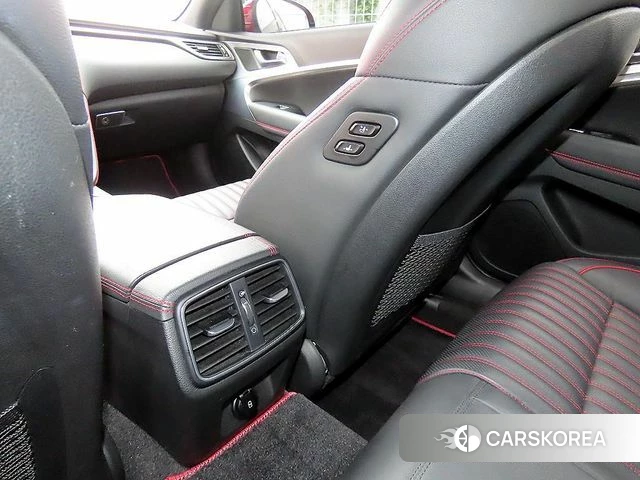 Genesis G70 id 4746588 из Кореи 8