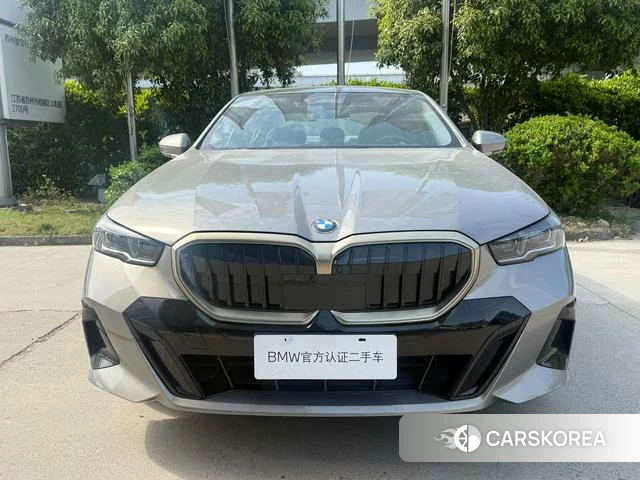 BMW 5 series id 4264869 из Китая 8