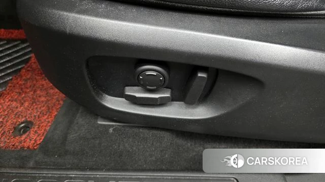 Land Rover Discovery Sports id 3886549 из Кореи 8