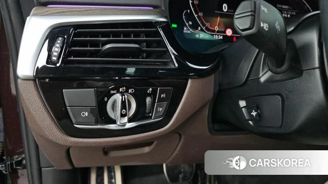 BMW 6 Series GT (G32) id 3942317 из Кореи 8