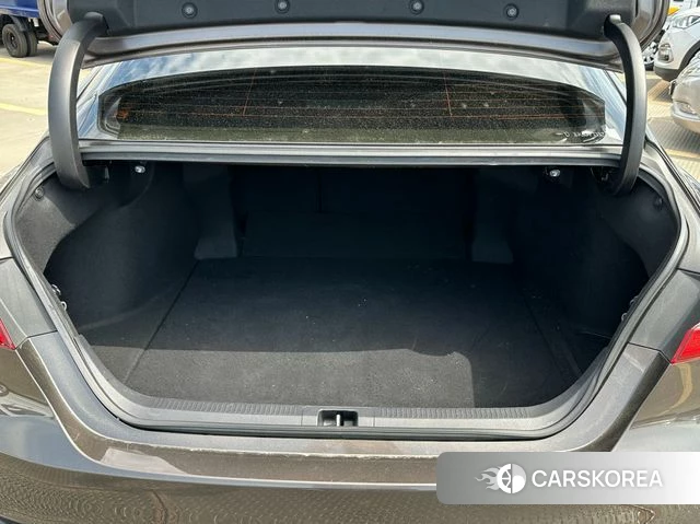 Toyota Camry (XV70) id 4285469 из Кореи 8