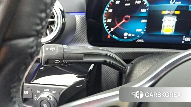 Mercedes-Benz A-Class W177 id 3865128 из Кореи 8