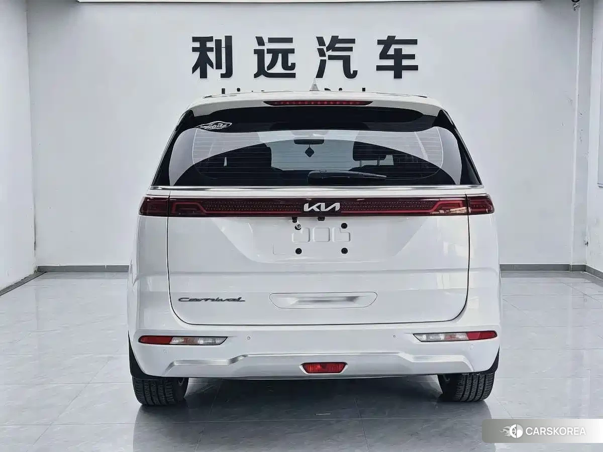Kia Carnival id 4589413 из Китая 8