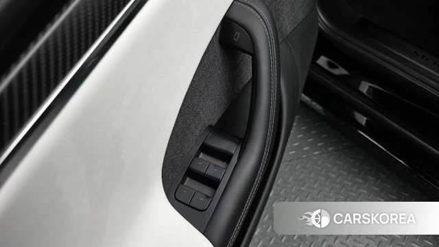 Tesla Model S id 4381833 из Кореи 8