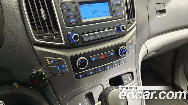 Hyundai The New Grand Starex id 2292921 из Кореи 8