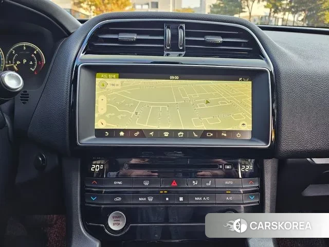 Jaguar F-PACE id 3302890 из Кореи 8