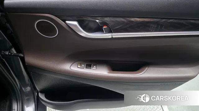 Hyundai Grandeur IG id 2977253 из Кореи 8