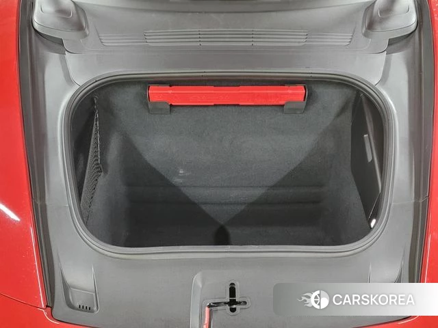 Porsche 911(992) id 3904764 из Кореи 8