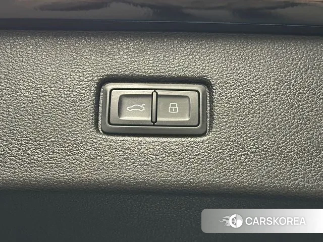 Audi Q7 (4M) id 2997303 из Кореи 8