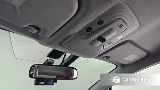 Toyota Prius 4th Generation id 3060987 из Кореи 8