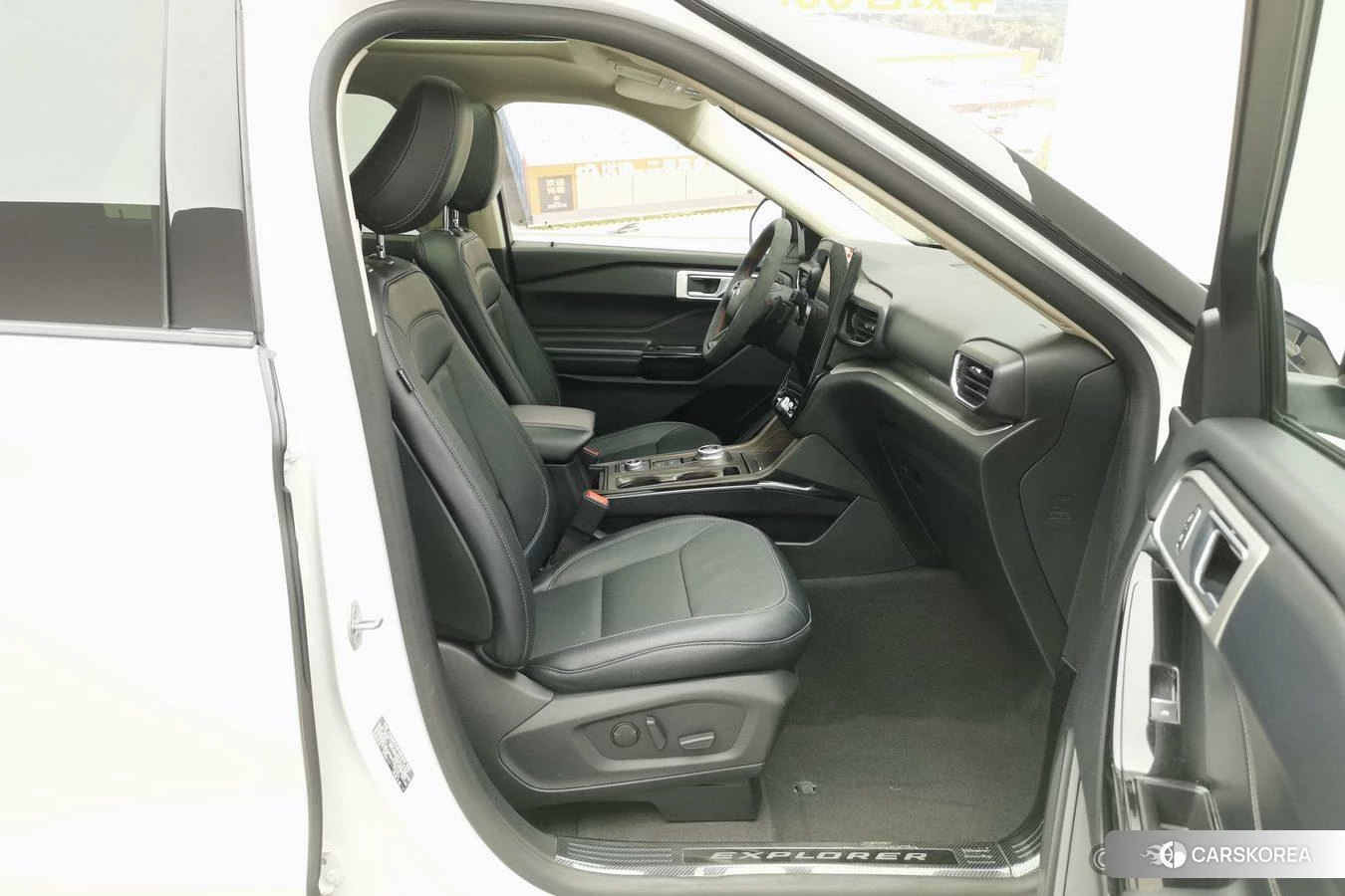 Ford Explorer id 4513981 из Китая 8