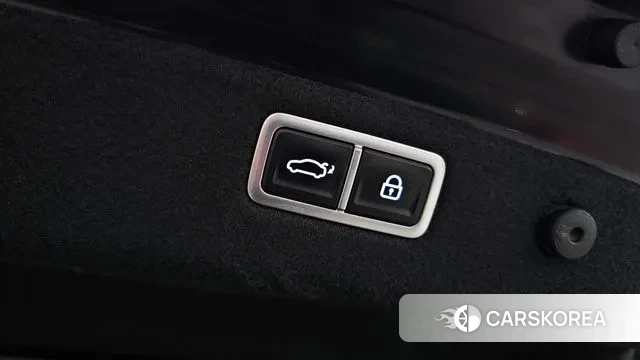 Genesis The New G70 id 3453296 из Кореи 8