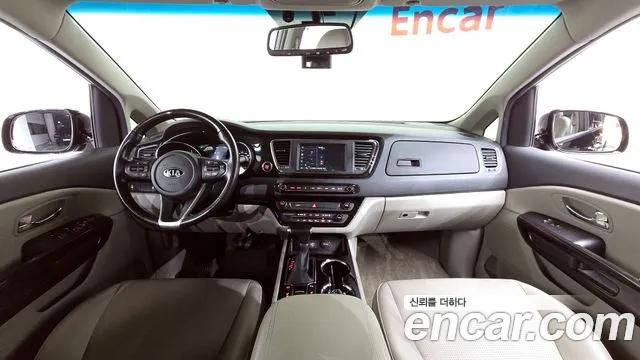 Kia The New Carnival id 2700973 из Кореи 8