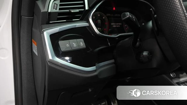 Audi Q3 (F3) id 4951220 из Кореи 8
