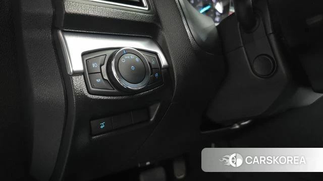 Ford Explorer id 3899700 из Кореи 8