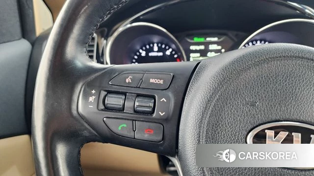 Kia All New Carnival id 4448346 из Кореи 8