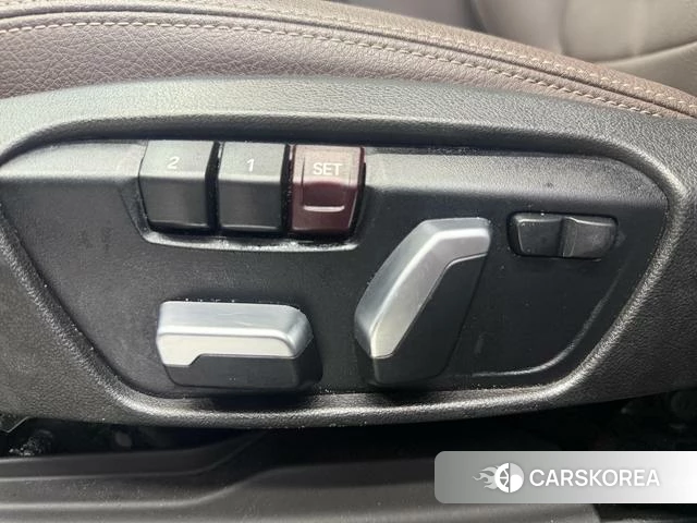 BMW X1 id 4313657 из Китая 8