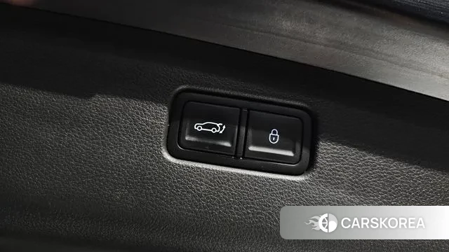 Genesis GV70 id 3349284 из Кореи 8