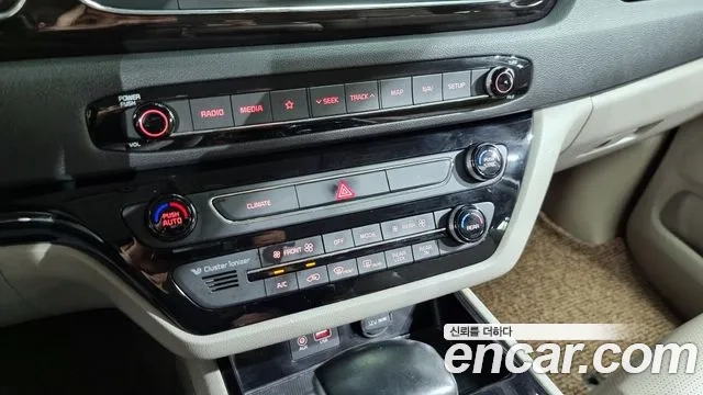 Kia The New Carnival id 2864673 из Кореи 8