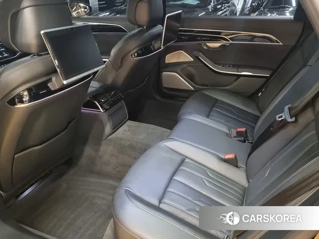 Audi A8 (D5) id 3718201 из Кореи 8