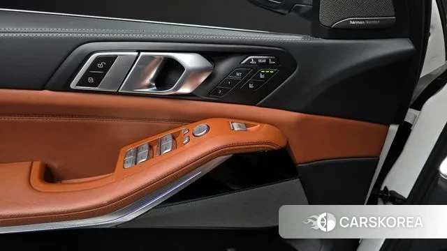 BMW X7 (G07) id 2905002 из Кореи 8