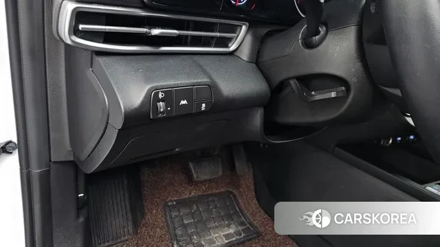 Hyundai Avante (CN7) id 3621259 из Кореи 8