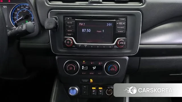 Nissan Leaf (ZE1) id 3324944 из Кореи 8