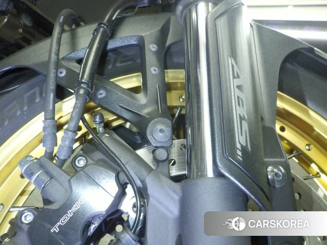 Suzuki V-STROM 1050XT id 3947240 из Японии 8