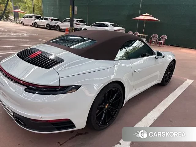 Porsche 911(992) id 3268839 из Кореи 8