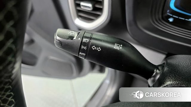 Hyundai Venue id 3902496 из Кореи 8