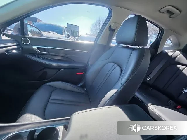 Hyundai Sonata (DN8) id 3716478 из Кореи 8