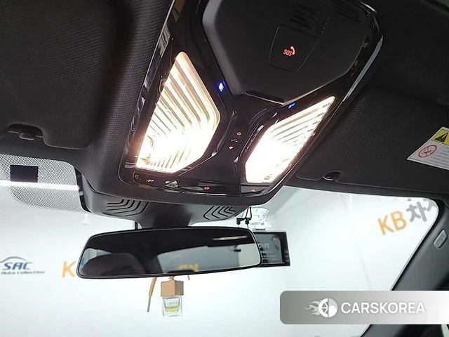 BMW 5 Series (G30) id 3886398 из Кореи 8