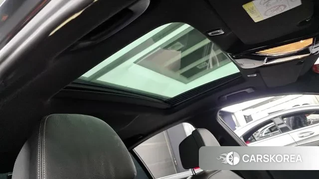 BMW 5 Series (G30) id 3385080 из Кореи 8